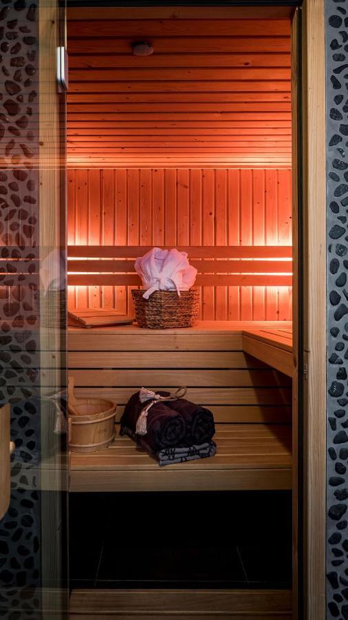 Romantic Wellness Bnb Noordwijk Exterior photo